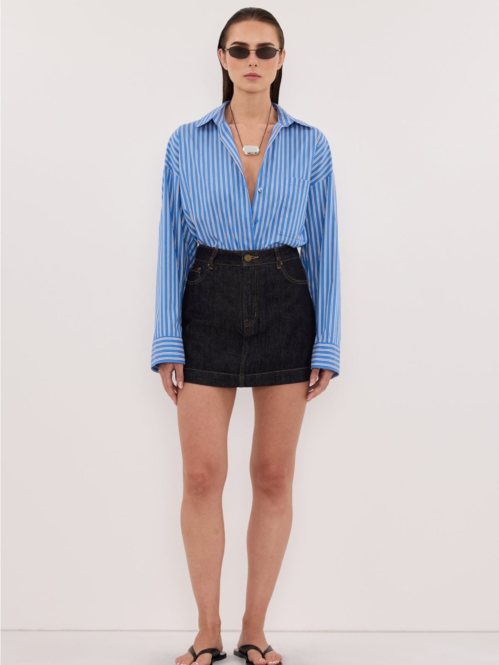 NWT dissh kera raw denim indigo skort - us 6
